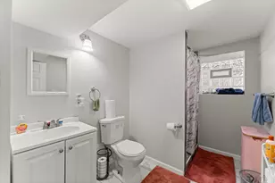 7651 S Cregier Ave, Chicago, IL 60649 - Photo 20