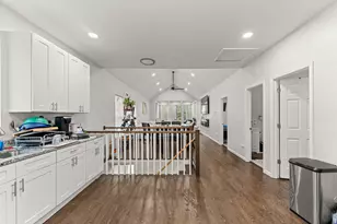 7651 S Cregier Ave, Chicago, IL 60649 - Photo 18