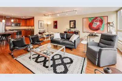 360 E Randolph Street #1007, Chicago, IL 60601 - Photo 8