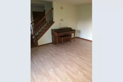1082 Westridge Drive, Rockford, IL 61102 - Photo 8