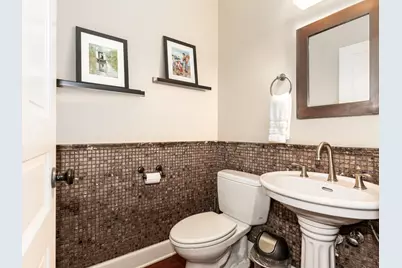 1112 Church Street #1W, Evanston, IL 60201 - Photo 16