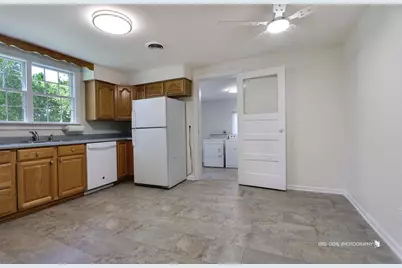 38690 N Green Bay Road, Beach Park, IL 60087 - Photo 8