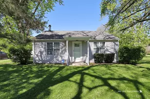 38690 N Green Bay Rd, Beach Park, IL 60087 - Photo 2