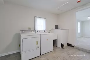 38690 N Green Bay Rd, Beach Park, IL 60087 - Photo 12