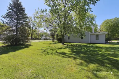 38690 N Green Bay Road, Beach Park, IL 60087 - Photo 22