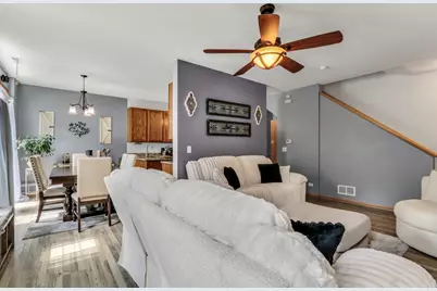 2636 Evergreen Circle, McHenry, IL 60050 - Photo 6