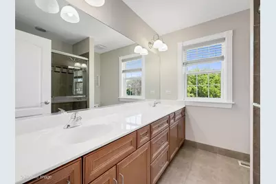 832 Bemis Road, Glen Ellyn, IL 60137 - Photo 38