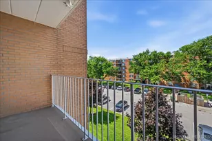 2240 S Grace St, Lombard, IL 60148 - Photo 28