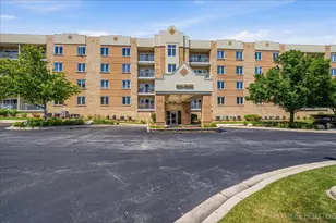 2240 S Grace St, Lombard, IL 60148 - Photo 2