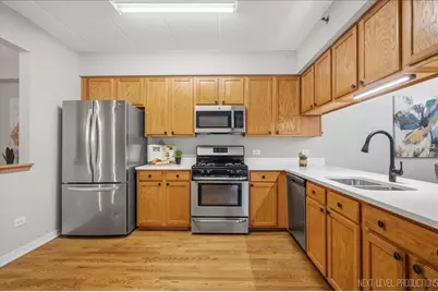 2240 S Grace Street #305, Lombard, IL 60148 - Photo 16