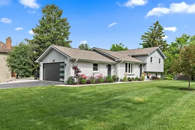 800 Gamble Drive, Lisle, IL 60532 - Photo 2