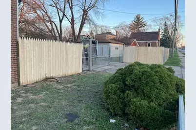 201 E 140th Place, Dolton, IL 60419 - Photo 46
