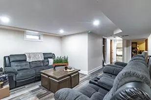 1805 N Harding Ave, Chicago, IL 60647 - Photo 10