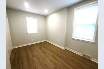 236 N Linden Avenue, Westmont, IL 60559 - Photo 12