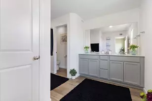 2265 Horseshoe Cir, Naperville, IL 60564 - Photo 18