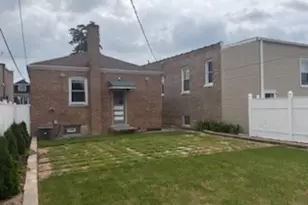 2504 S 57th Ct, Cicero, IL 60804 - Photo 12