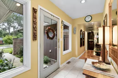 125 N Park Boulevard, Glen Ellyn, IL 60137 - Photo 4