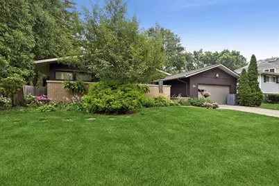 125 N Park Boulevard, Glen Ellyn, IL 60137 - Photo 36