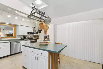 125 N Park Boulevard, Glen Ellyn, IL 60137 - Photo 18