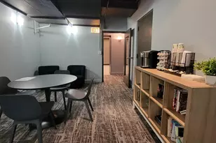 30 E Huron St, Chicago, IL 60611 - Photo 22