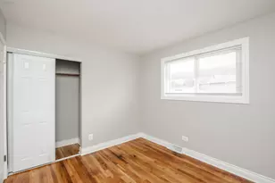 9227 S Perry Ave, Chicago, IL 60620 - Photo 10