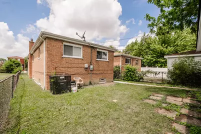 9227 S Perry Avenue, Chicago, IL 60620 - Photo 2