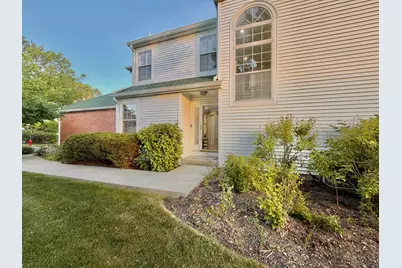 112 Pembroke Circle, Lake Bluff, IL 60044 - Photo 4