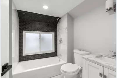 5542 W 64th Street, Chicago, IL 60638 - Photo 20