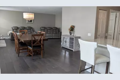 233 Lorraine Circle, Bloomingdale, IL 60108 - Photo 18