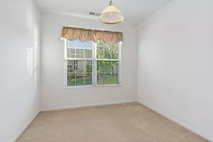 11715 Windsor Dr, Huntley, IL 60142 - Photo 10