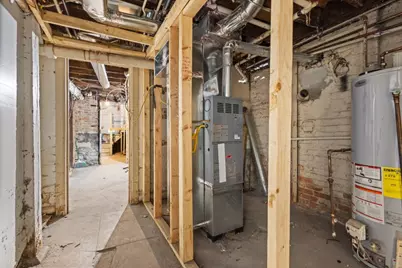 6556 S Woodlawn Avenue, Chicago, IL 60637 - Photo 8