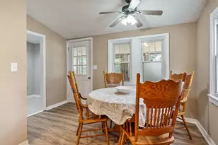 1611 Michigan Ave, Rockford, IL 61102 - Photo 28