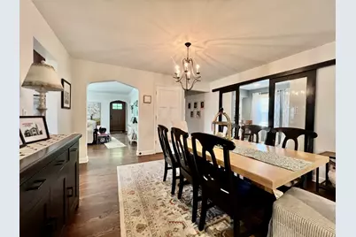3218 W 97th Street, Evergreen Park, IL 60805 - Photo 10