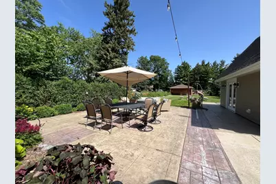 3218 W 97th Street, Evergreen Park, IL 60805 - Photo 40