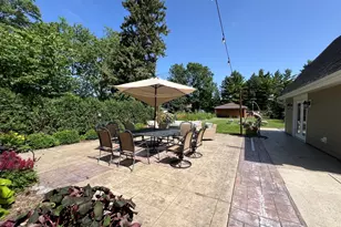 3218 W 97th St, Evergreen Park, IL 60805 - Photo 40