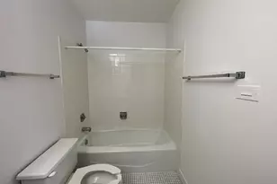 703 W Central Rd, Mount Prospect, IL 60056 - Photo 18