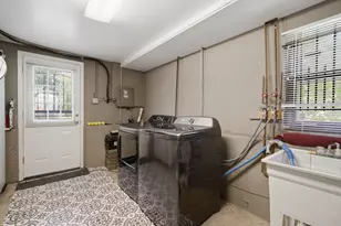 2176 N Westmoreland Dr, Palatine, IL 60074 - Photo 20