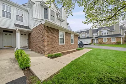 648 Portage Court #648, Vernon Hills, IL 60061 - Photo 2