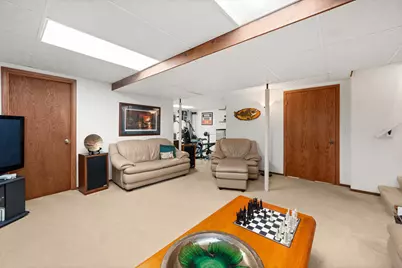 1311 Azalea Lane, Dekalb, IL 60115 - Photo 44