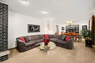 1311 Azalea Ln, Dekalb, IL 60115 - Photo 22