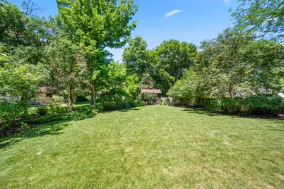 1311 Azalea Lane, Dekalb, IL 60115 - Photo 14