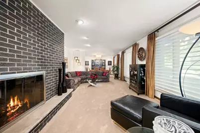 1311 Azalea Lane, Dekalb, IL 60115 - Photo 20