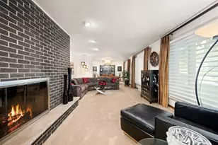 1311 Azalea Ln, Dekalb, IL 60115 - Photo 20