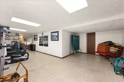 1311 Azalea Lane, Dekalb, IL 60115 - Photo 46