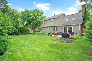 405 Blackhawk Dr, Batavia, IL 60510 - Photo 24