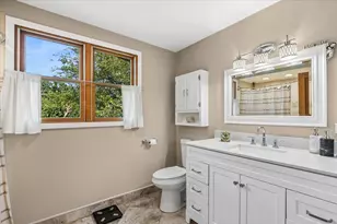 585 Killarney Pass Cir, Mundelein, IL 60060 - Photo 14