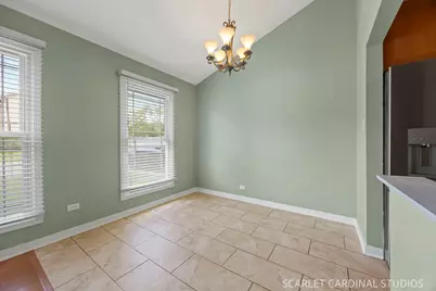 376 Thorncliffe Drive, Glendale Heights, IL 60139 - Photo 4