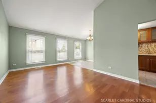 376 Thorncliffe Dr, Glendale Heights, IL 60139 - Photo 2