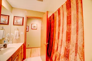 695 Cherokee Dr, Bourbonnais, IL 60914 - Photo 36