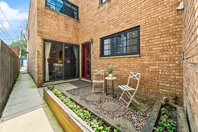2735 N Mildred Avenue #2, Chicago, IL 60614 - Photo 1